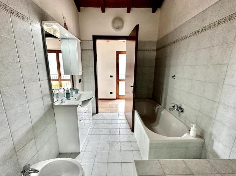 3Br Villetta Con Panoramica Sul Lago เนสโซ ภายนอก รูปภาพ