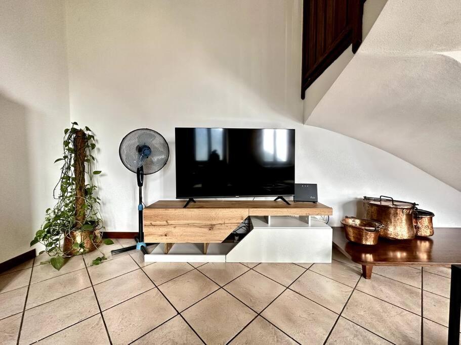 3Br Villetta Con Panoramica Sul Lago เนสโซ ภายนอก รูปภาพ